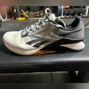 These are in brand new condition I just never wear them